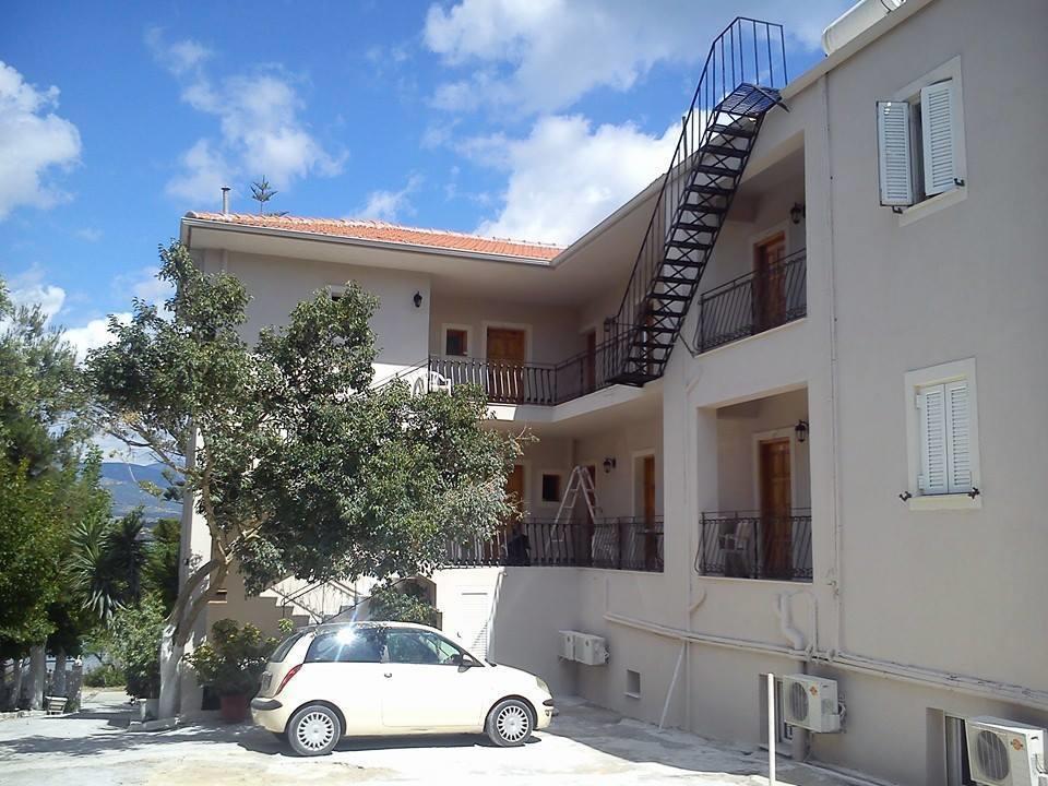 Sea Breeze Apartments Lixouri Luaran gambar