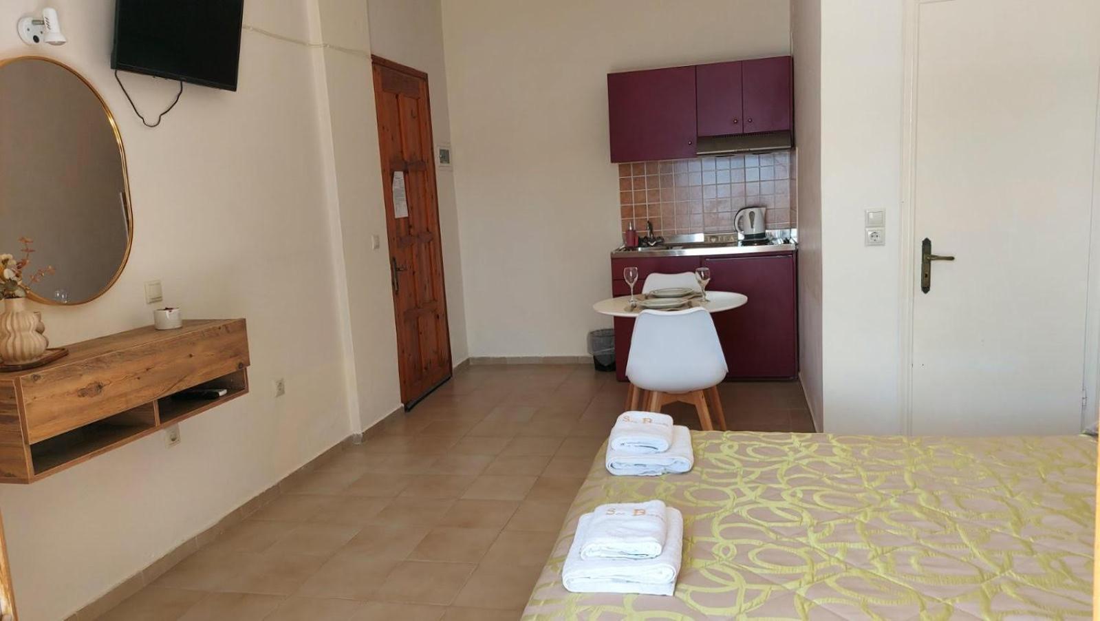 Sea Breeze Apartments Lixouri Luaran gambar