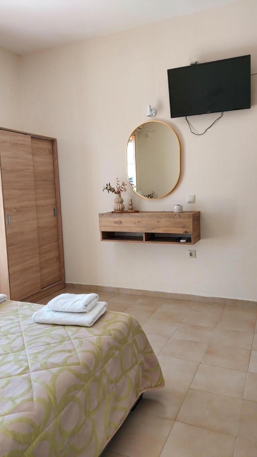 Sea Breeze Apartments Lixouri Luaran gambar
