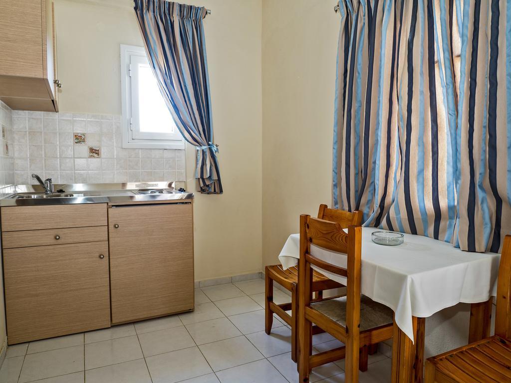 Sea Breeze Apartments Lixouri Luaran gambar